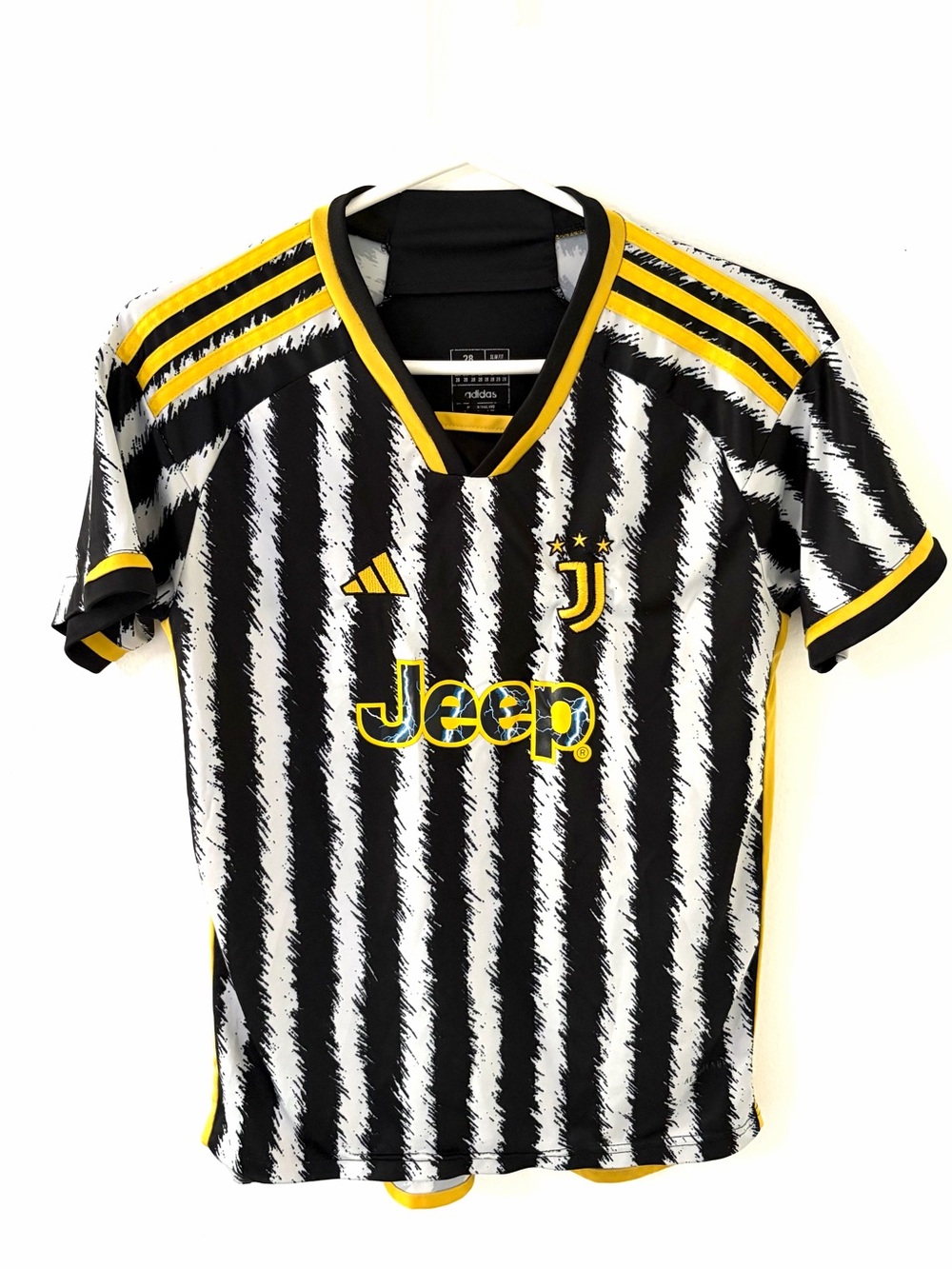 Adidas Juventus FC 2023-24 Ángel Di Maria Home Jersey/Kit, Size: 28 (Youth M)